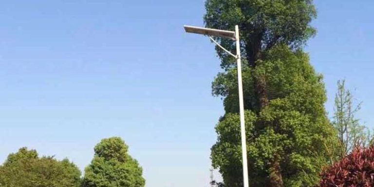 Solar street light case 30w 6m pole 1 featured image